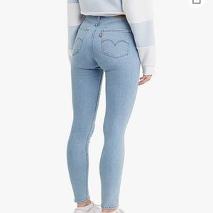 Levi’s 721 High Rise Skinny Jeans